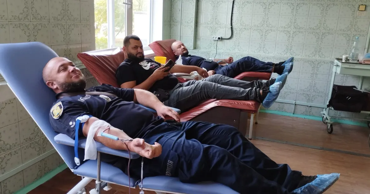 Фото - Зміївська лікарня У донорському відділені Зміївської лікарні 63 людини здали кров на порталі Gromada Group
