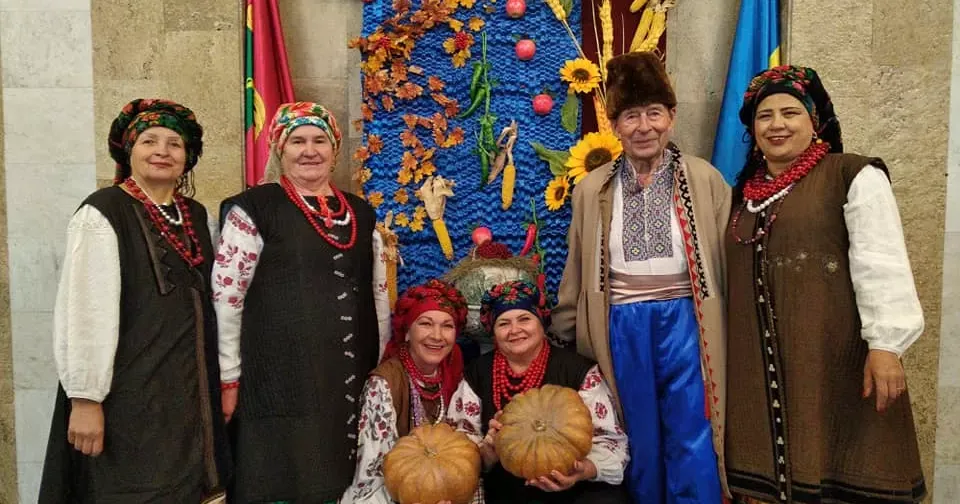 Фото Ольга Корнієнко, фейсбук Гурт з Лимана виборов право взяти участь у міжнародному фольклорному конкурсі