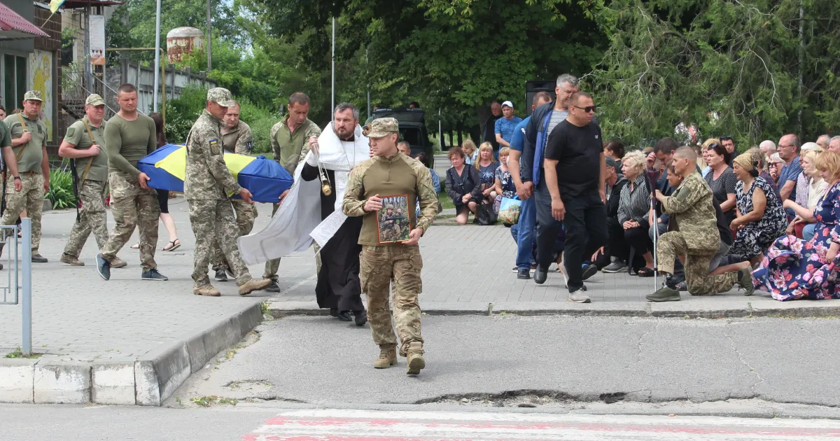Фото - Тетяна Логвіна У Змієві попрощалися з розвідником. Ігор Невмивака загинув на Запорозькому напрямку