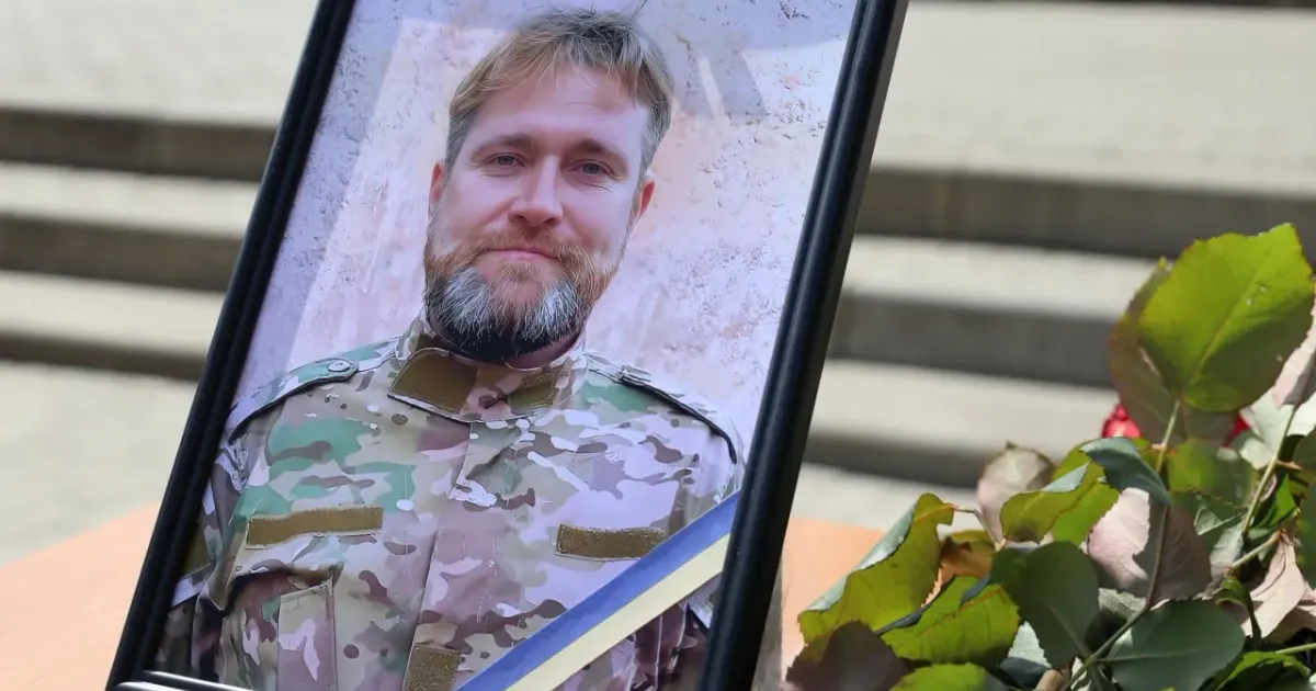 Фото - Зміївська міська рада Петиція про присвоєння звання Героя України (посмертно) Олександру Кухарчуку набрала необхідні 25 тисяч підписів на порталі Gromada Group