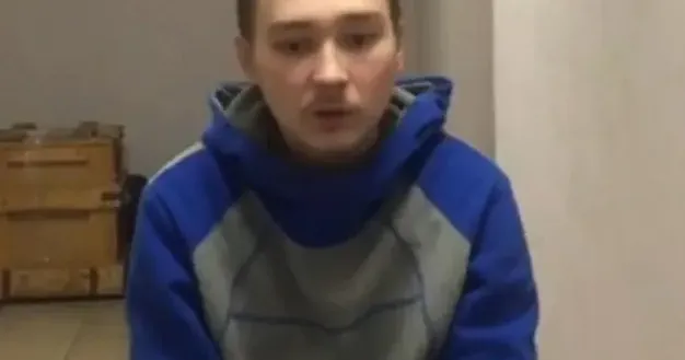 Подивіться на обличчя цього хлопчика. Хто він? Школяр-старшокласник? Студент-першокурсник? Чийсь син, брат, онук. Чийсь коханий або й чоловік, чи вже навіть і батько. Навіщо з ним зробили те, чого робити не можна?