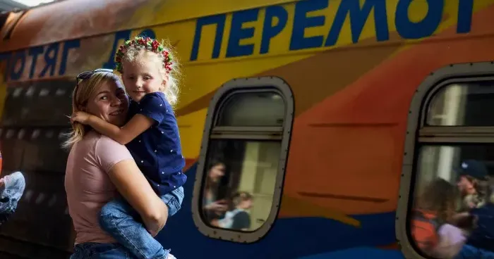"Укрзалізниця" відкриває продаж квитків на перший рейс до Севастополя