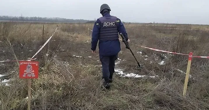 У Харківській області призупинили розмінування сільськогосподарських угідь: у ДСНС пояснили причини
